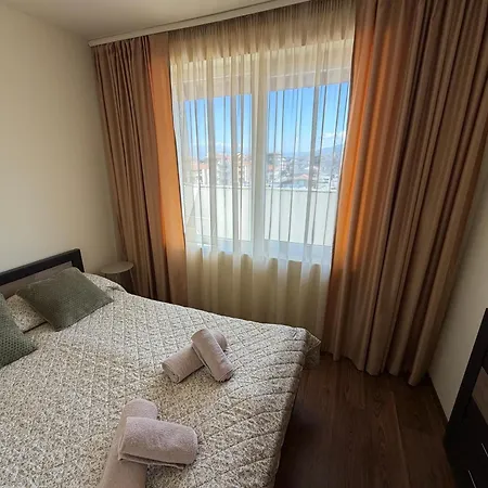 Royal Towers Lift View