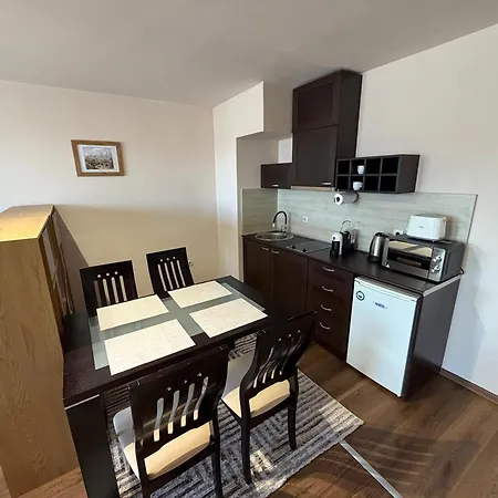 Royal Towers Lift View Банско