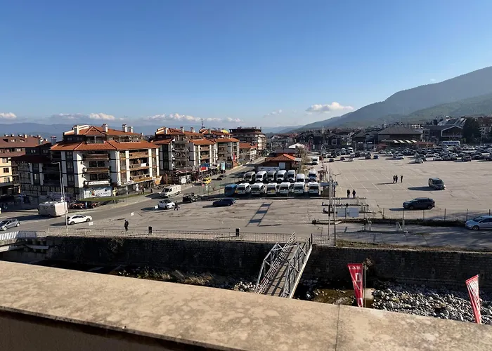 Royal Towers Lift View